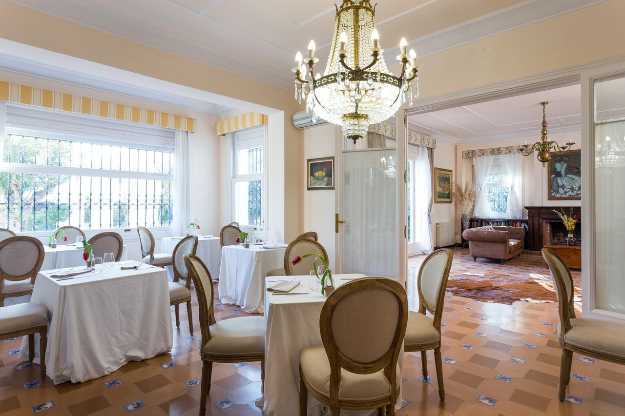 Villa Alicia Sitges Exterior photo