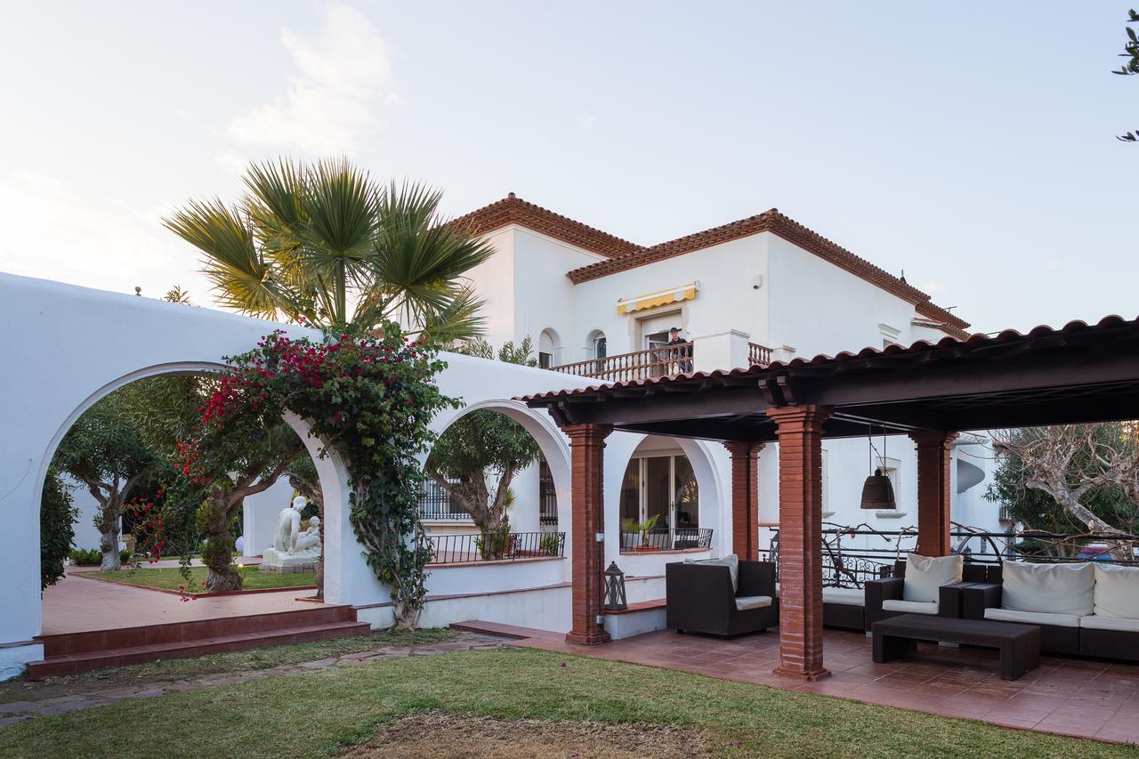Villa Alicia Sitges Exterior photo