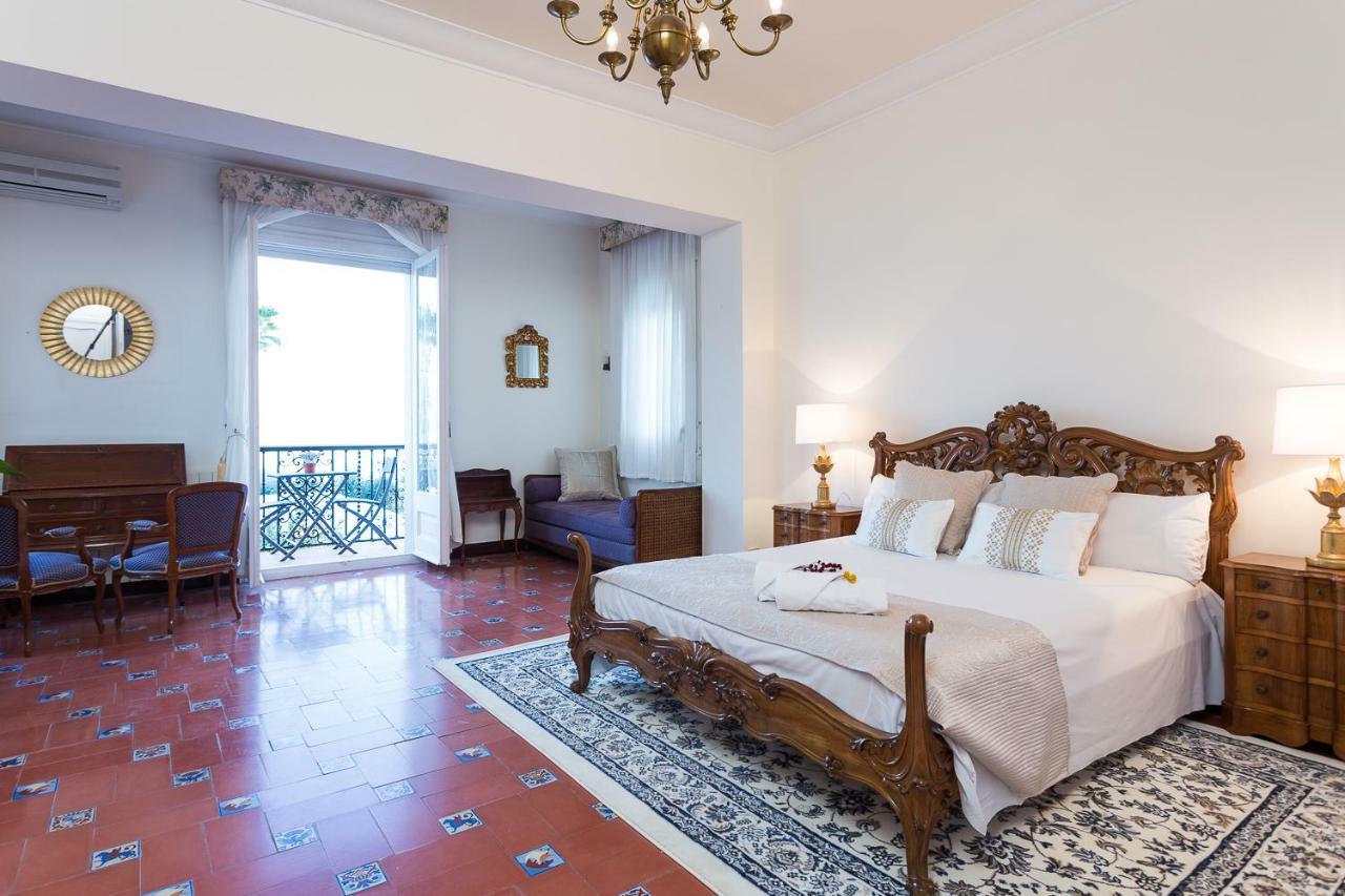 Villa Alicia Sitges Exterior photo